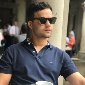 Meet your Posher, Lucas